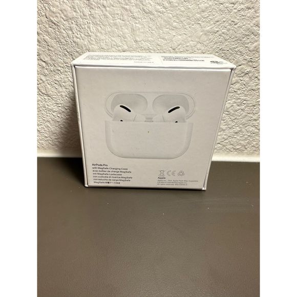 AirPods Pro - Picture 3 of 10